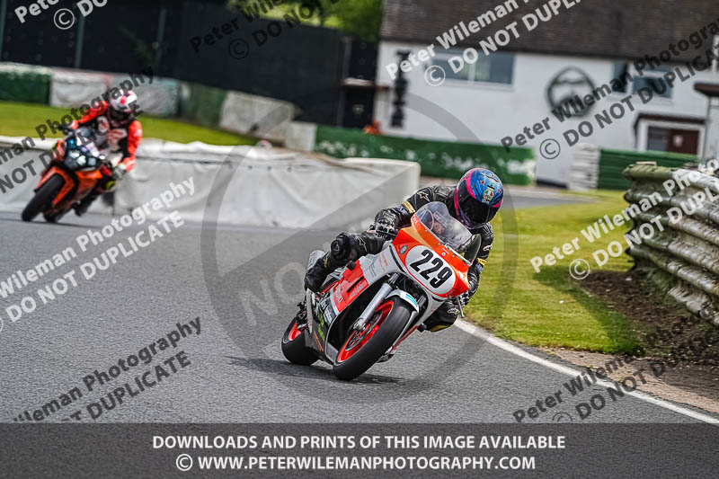 enduro digital images;event digital images;eventdigitalimages;mallory park;mallory park photographs;mallory park trackday;mallory park trackday photographs;no limits trackdays;peter wileman photography;racing digital images;trackday digital images;trackday photos